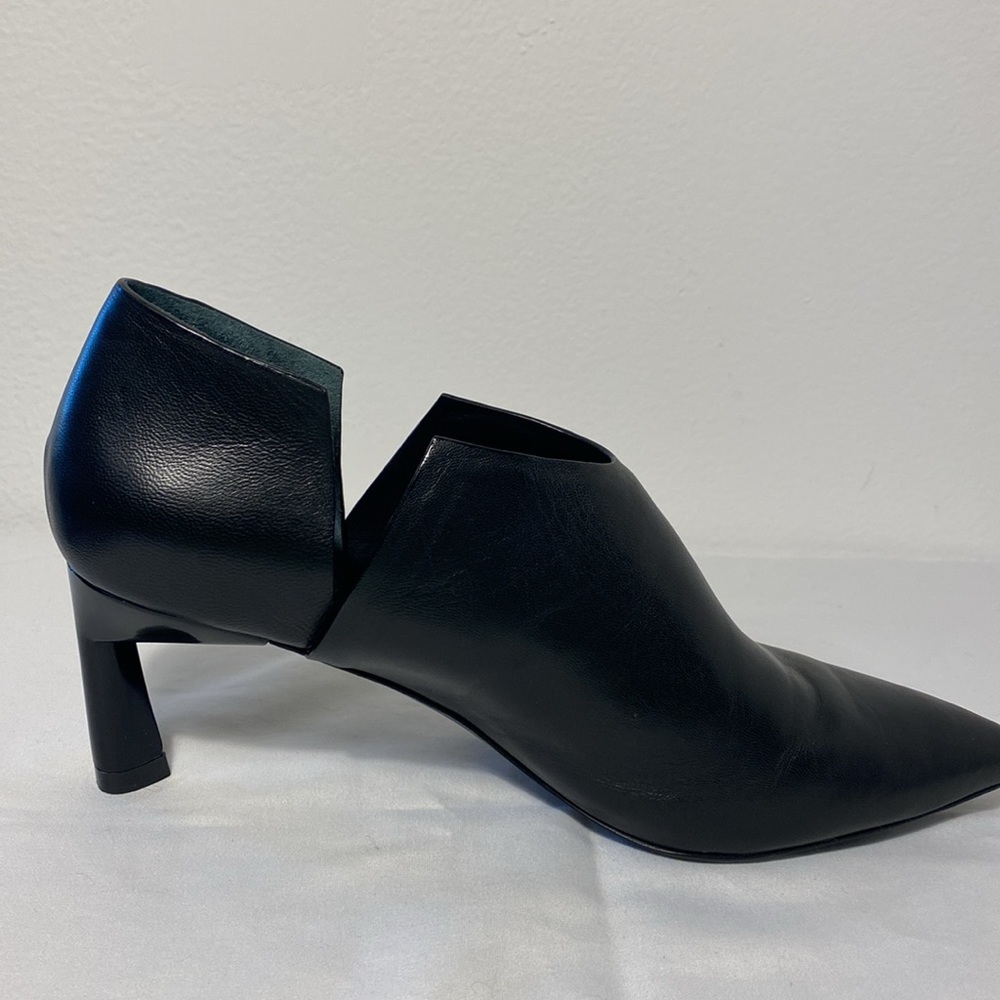 Mercedes Castillo Telma cut out leather booties 37., like new - Picture 14 of 16